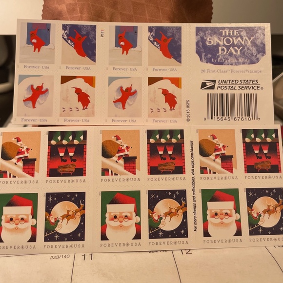 Snowy Day Christmas & A Visit From St Nick = 40 Postage stamps - Picture 1 of 4